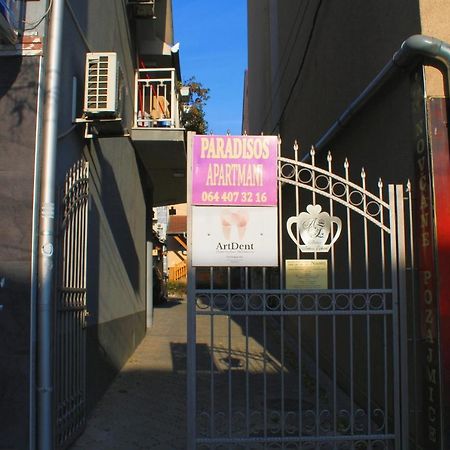 Apartments Paradisos クラグイェヴァツ エクステリア 写真